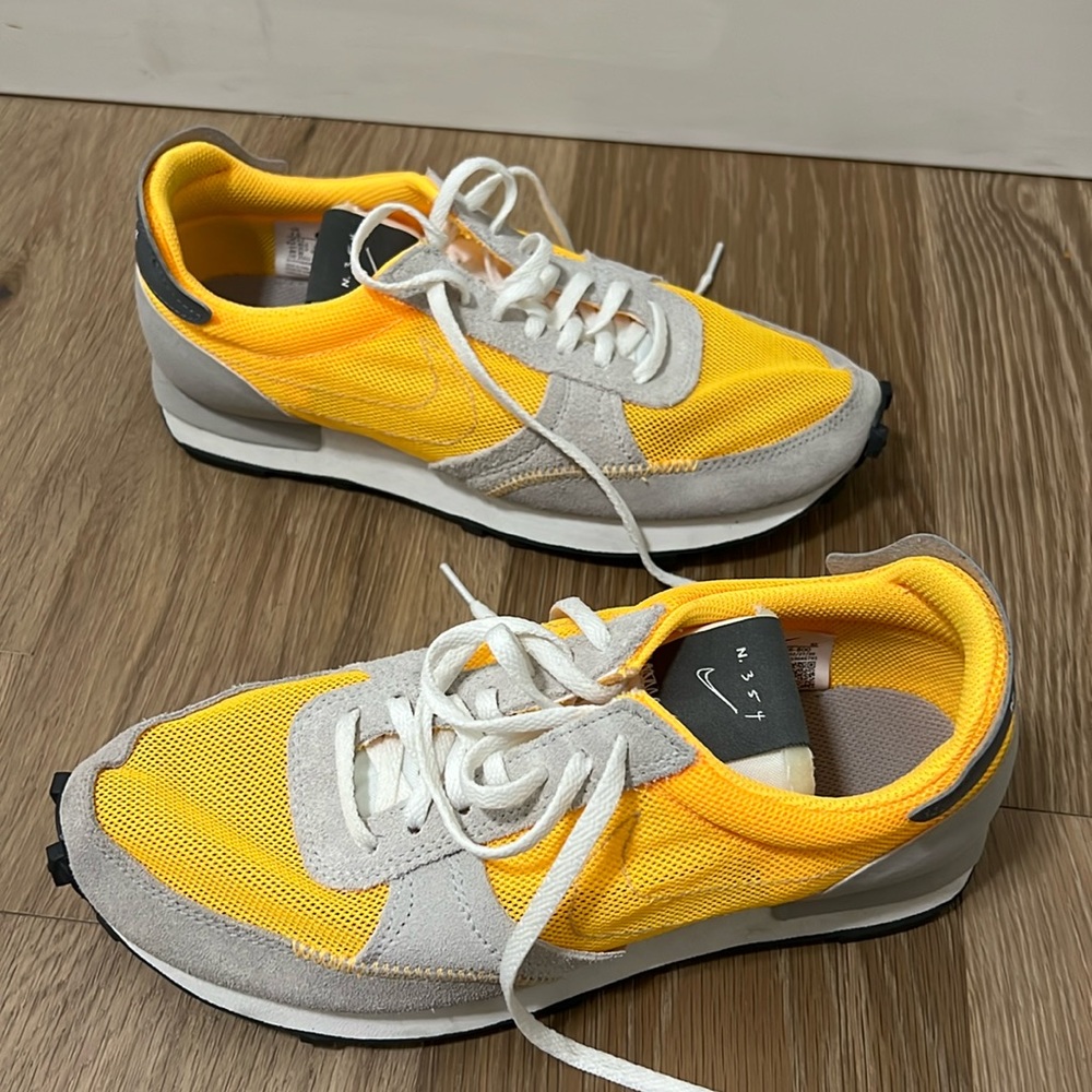 Nike Daybreak Type N.354 Orange/Grey Running Shoes - Gently Used Mens 11